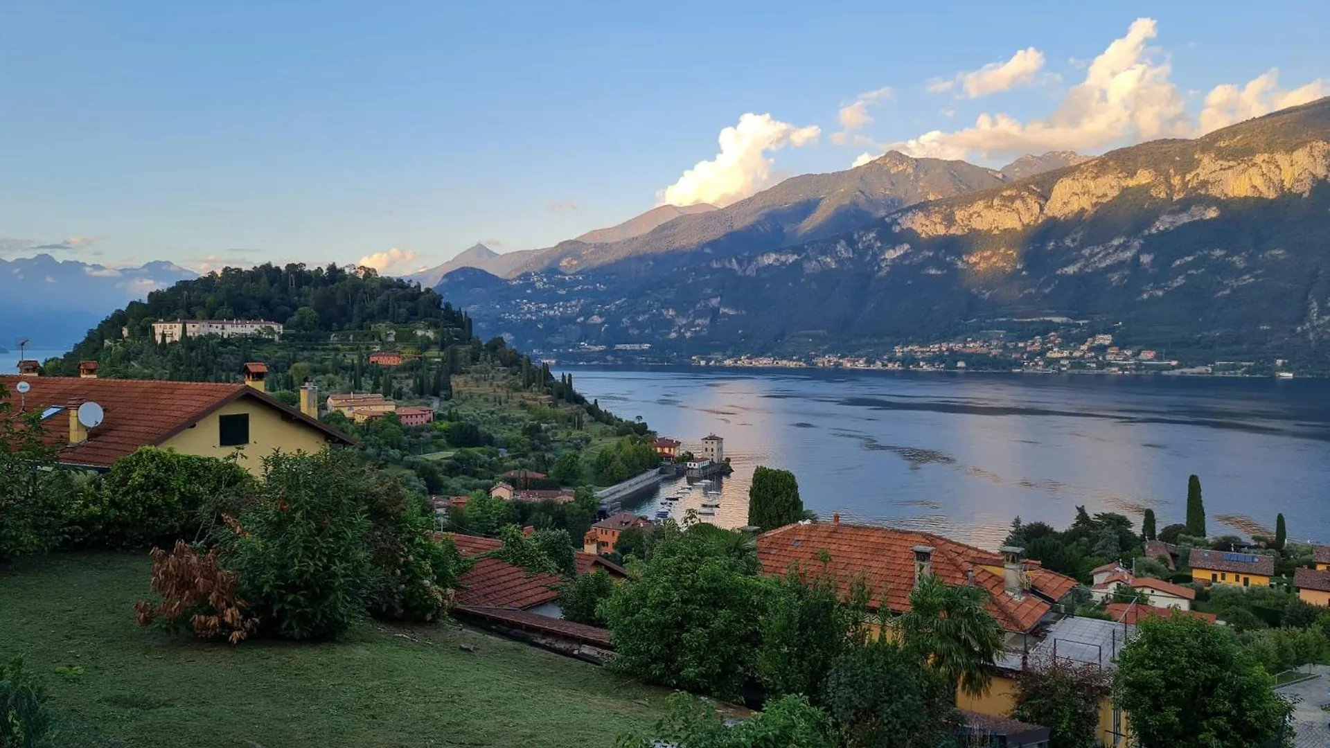 Ama Homes - Balcony Lakeview Bellagio Italie